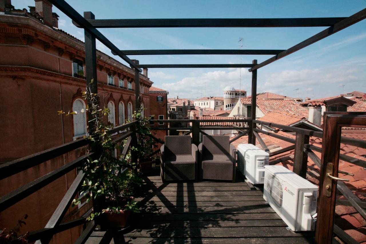 Venezia Residence Εξωτερικό φωτογραφία