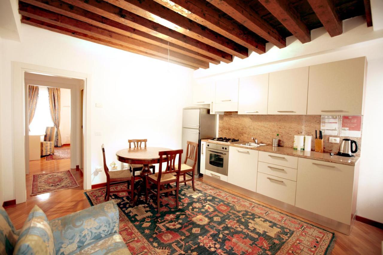 Venezia Residence Εξωτερικό φωτογραφία