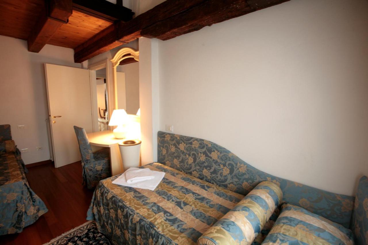 Venezia Residence Εξωτερικό φωτογραφία